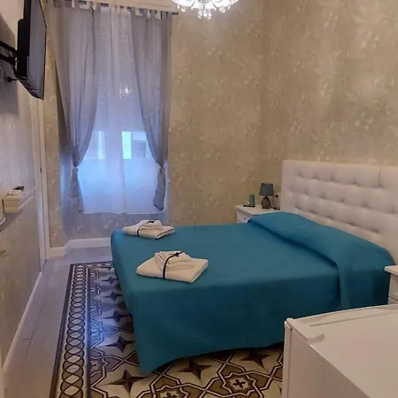 Essential Guest Cagliari