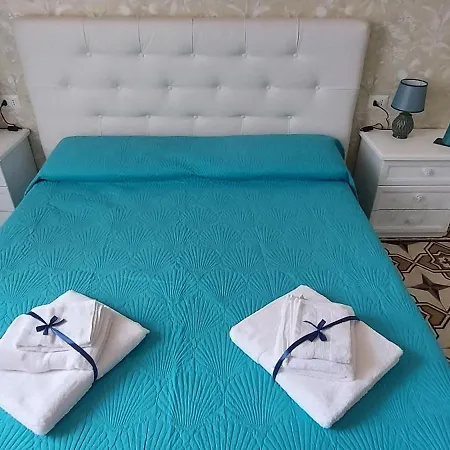 Essential Guest 3* קליארי